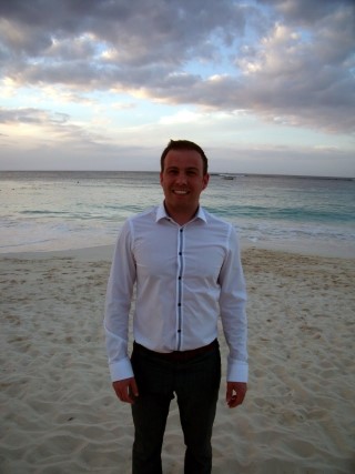 Honeymoon_beach_me