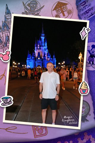 Me_main_street_night_day_6_disney_world_july_2026