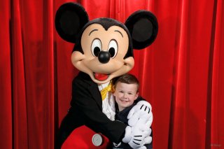 Ethan_and_mickey_disney_land_paris_may_2023