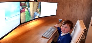 Ethan_learning_minecraft_oct_2020