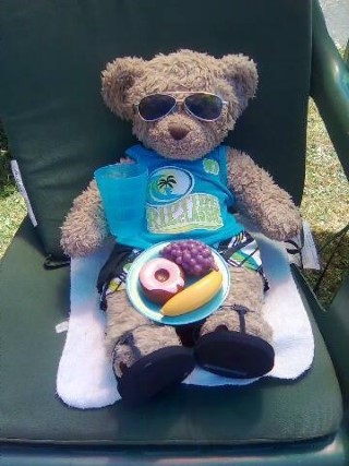 Sunbathing_mini_me