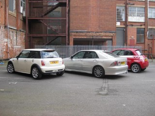 3_group_back_grownup_cars