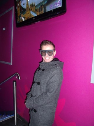 3d_glasses_london_nov_10