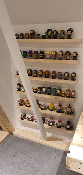 Brickheadz_shelf_diy_day_feb_2023