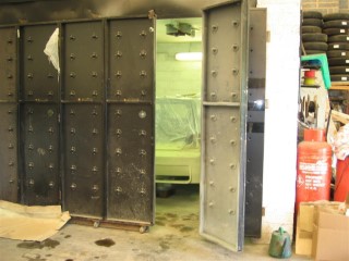 Car_in_oven