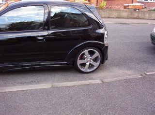 Car_lowered_back