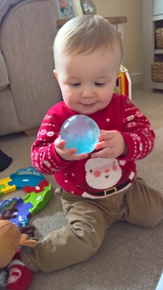Christmas_day_2016_ethan_with_ball