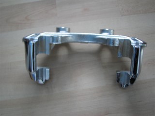 Chrome_caliper_surround