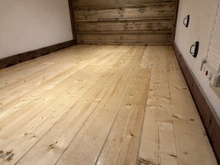 Clear_matt_varnish_shed_floor_protection_nov_2025
