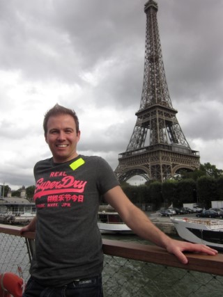 Disney_land_paris_oct_2013_day_3_me_eifel_tower