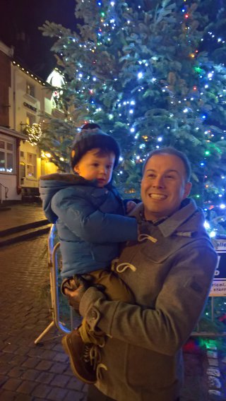 Ethan_and_i_big_tree_boxing_day_2018