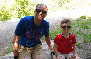 Ethan_and_i_blanket_ryton_pools_picnic_july_2021