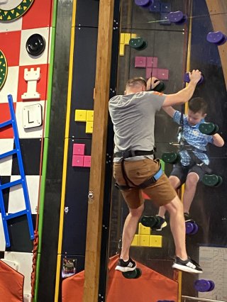 Ethan_and_i_climbing_wall_monday_centre_parcs_july_2023