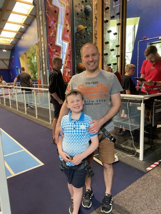 Ethan_and_i_indoor_climbing_adventure_monday_centre_parcs_july_2023