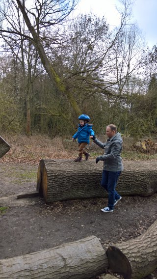 Ethan_and_i_log_busy_day_out_feb_2019