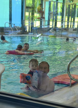 Ethan_and_i_pool_hinckley_leisure_centre_park_and_swimming_april_2018