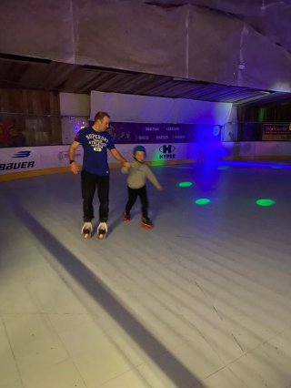 Ethan_and_i_skating_multiple_birthday_partys_day_jan_2023