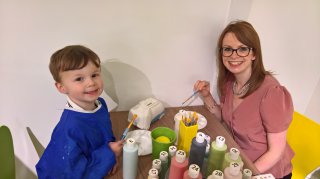 Ethan And Rachel Painting Center Parcs Nottingham Friday August 2019