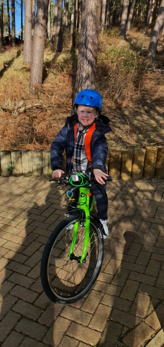 Ethan_bike_monday_center_parcs_feb_2023