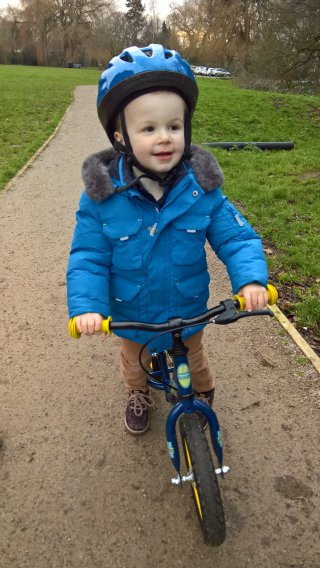 Ethan_first_ride_on_the_balance_bike_dec_2018