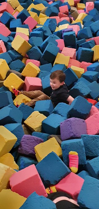 Ethan_foam_pit_thomas_5th_birthday_jan_2022