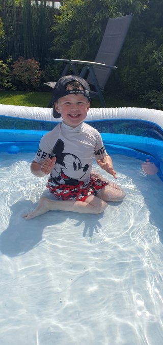 Ethan Hat Paddling Pool Fun June 2021