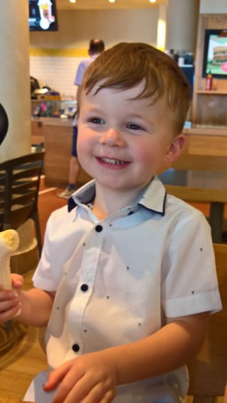 Ethan_lunch_london_sunday_august_2019