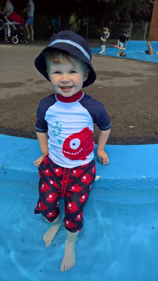 Ethan_outdoor_pool_leamington_spa_june_2018