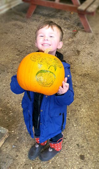 Ethan_pumpkin_drawing_pumpkin_picking_west_lodge_farm_park_oct_2020