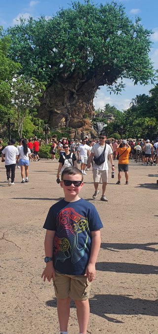 Ethan_tree_of_life_day_3_disney_world_july_2024