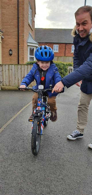 Ethans_1st_pedal_bike_ride_winter_day_out_dec_2019