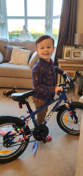 Ethans_new_bike_christmas_day_dec_2019