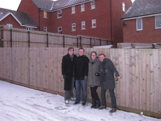 Fake_xmas_09_snow_group
