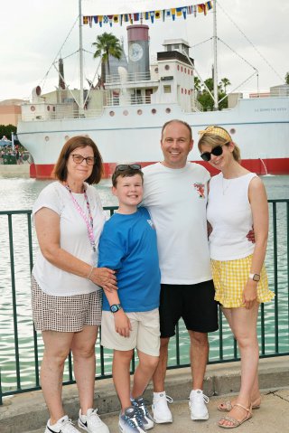 Family_echo_lake_day_12_disney_world_july_2026