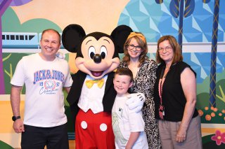 Family_mickey_day_8_disney_world_july_2024