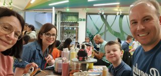 Family_pottery_painting_thursday_center_parcs_oct_2022