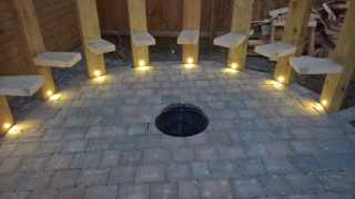 Fire_pit_garden_lights_in_the_night_june_2017