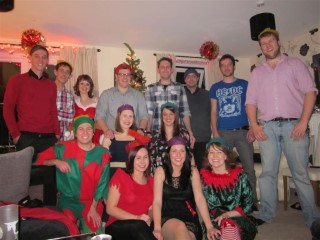 Knowland_xmas_party_2011_group