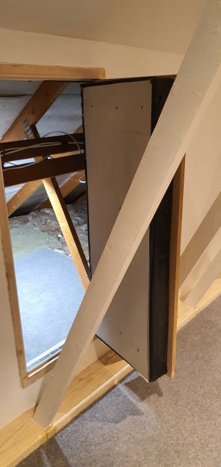 Loft_door_insulation_diy_day_feb_2023
