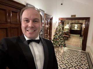 Me_a_holly_dolly_christmas_kilworth_house_nov_2025