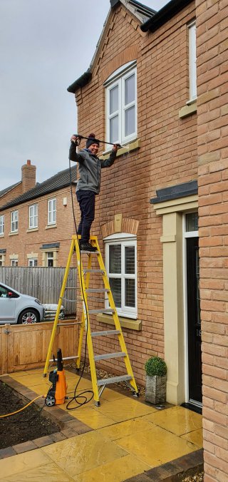 Me Cleaning Sills Jet Washing April 2021