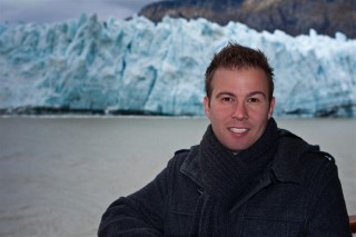 Me_glacier_bay_canada_2011