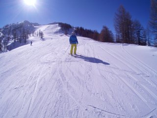 Me_on_slope_skiing_sauze_doulx_jan_2019