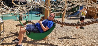 Me_relaxing_park_monday_centre_parcs_august_2023