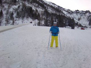 Me_skis_on_back_skiing_les_arcs_jan_2020