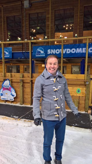 Me_tamworth_snow_dome_easter_egg_hunt_april_2019