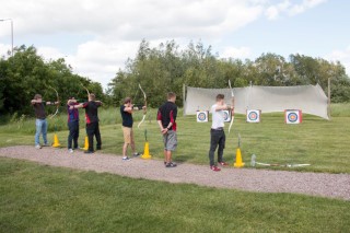 Mmt_archery_june_2015_lining_up