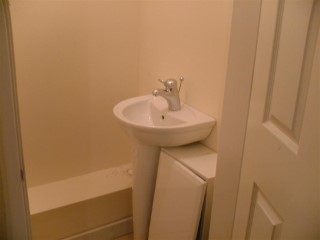 New_garage_sink