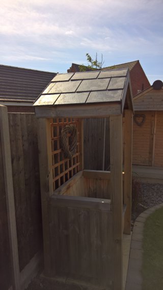 New_garden_roofs_sept_2019_seat