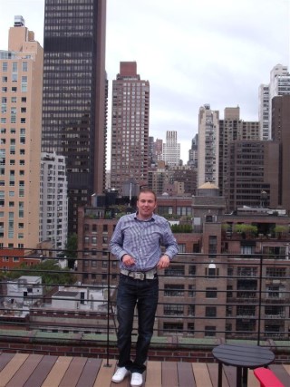 New_york_day_1_roof_top_me